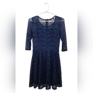 Chic Midnight Blue Lace Dress
